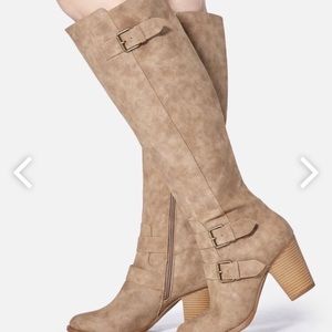 Women’s Size 9 Heeled Boots